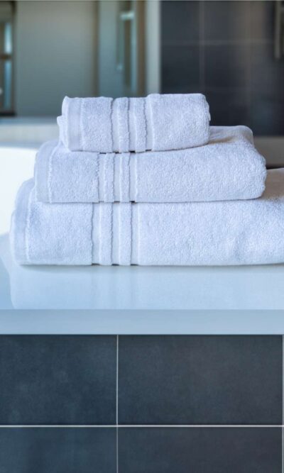 OLIMA HIGH-QUALITY HOTEL TOWEL - Image 4