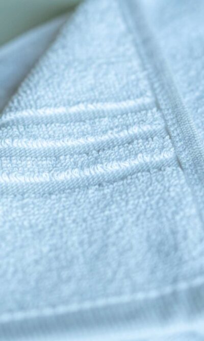 OLIMA HIGH-QUALITY HOTEL TOWEL - Image 5