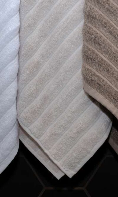 PREMIUM TOWEL - Image 3