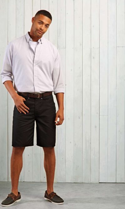 MEN'S PERFORMANCE CHINO SHORTS - Image 3