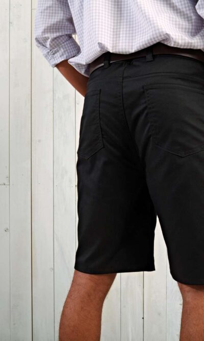 MEN'S PERFORMANCE CHINO SHORTS - Image 5